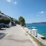 By The Sea Sparadici - Sibenik - 21600 شقة *