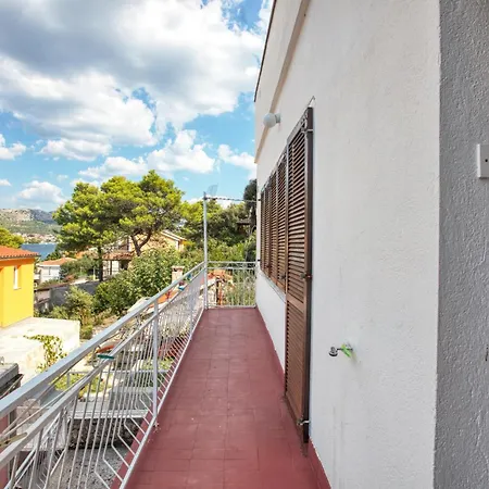 By The Sea Sparadici, Sibenik - 21600 Grebaštica