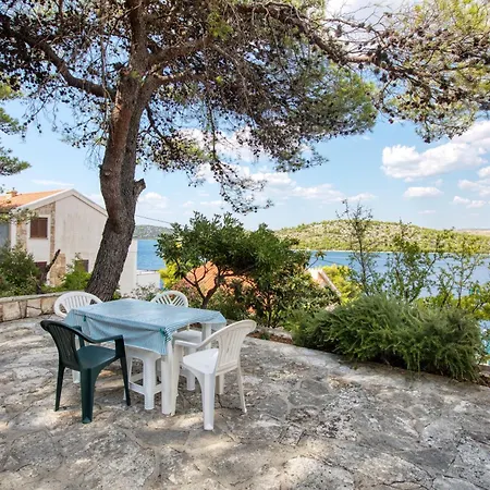 Apartment By The Sea Sparadici, Sibenik - 21600 *