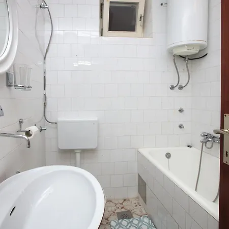 Apartment By The Sea Sparadici, Sibenik - 21600