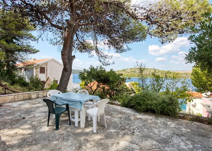 Apartman By The Sea Sparadici, Sibenik - 21600 *
